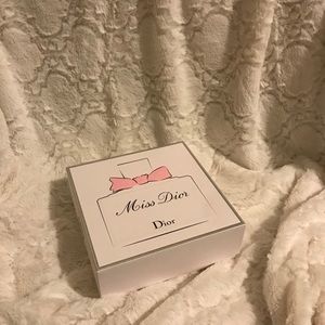 Rare! Adorable Miss Dior Dior Gift Box